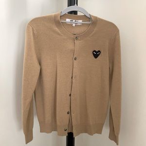 Come Des Garçons Play embroidered heart cardigan